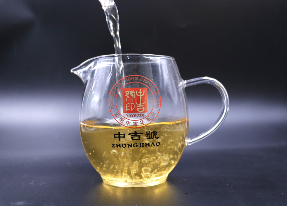 中吉號茶堂：普洱熟茶和紅茶，哪個更養(yǎng)胃？